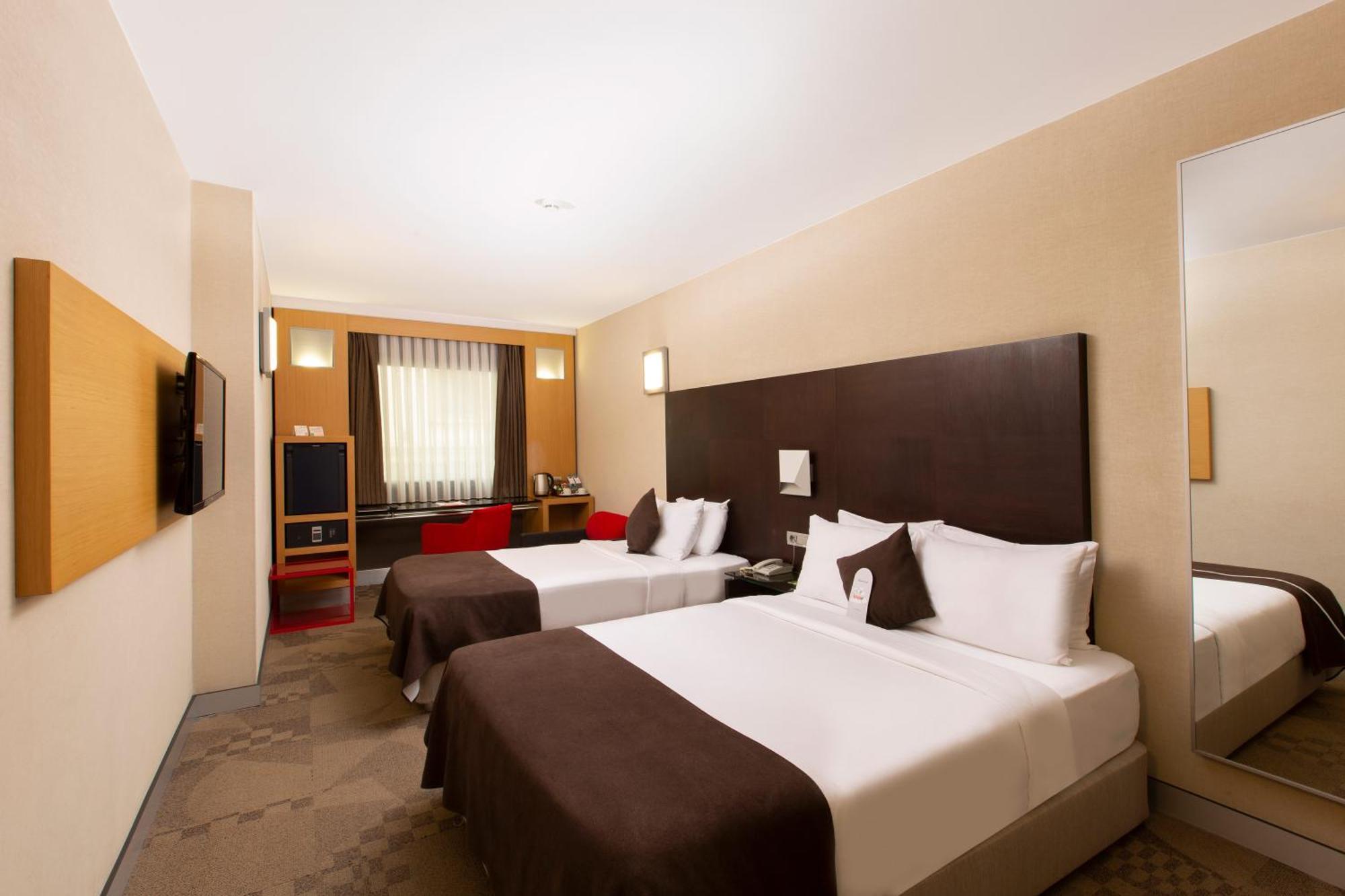 Nippon Hotel — Foto 1